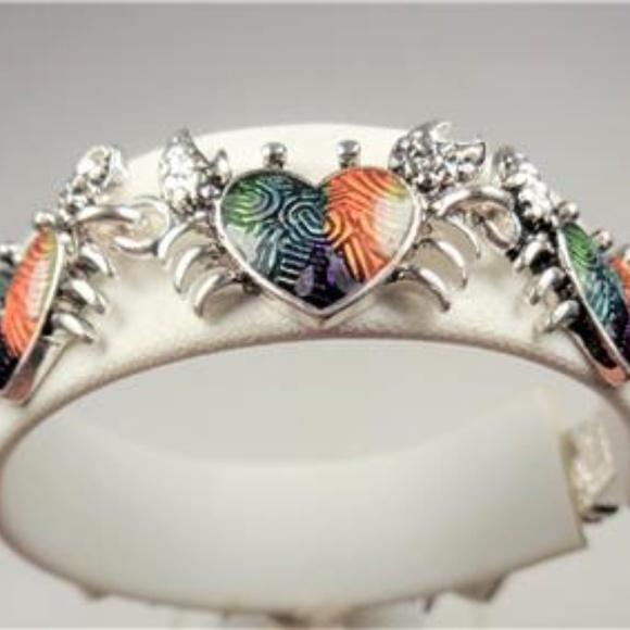 NAUTICAL OCEAN CRAB MULTI COLOR SEA LIFE BRACELET - Picture 2 of 5